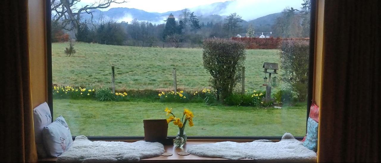 Aquila Retreats Bed & Breakfast Comrie Exterior photo
